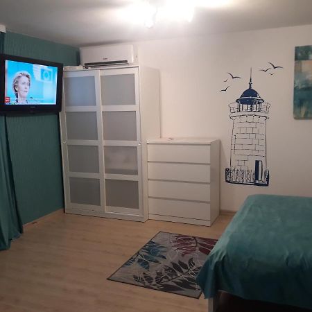 Garsoniera Oana Langa Plaja Mangalia Appartement Buitenkant foto