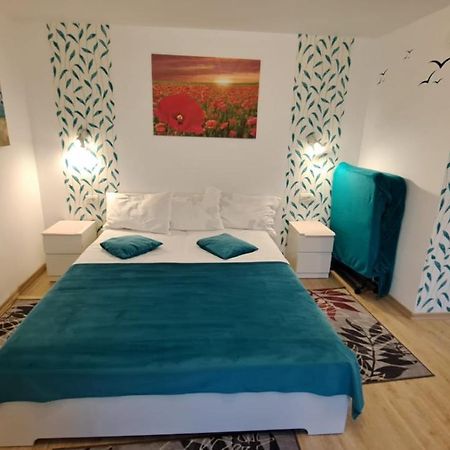 Garsoniera Oana Langa Plaja Mangalia Appartement Buitenkant foto